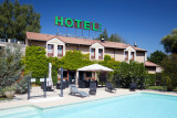 Extérieur piscine - © Hôtel des trois Massifs Extérieur piscine