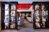 Lounge Bar