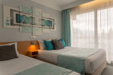 Chambre Confort triple - © Hotel Villancourt Chambre Confort triple