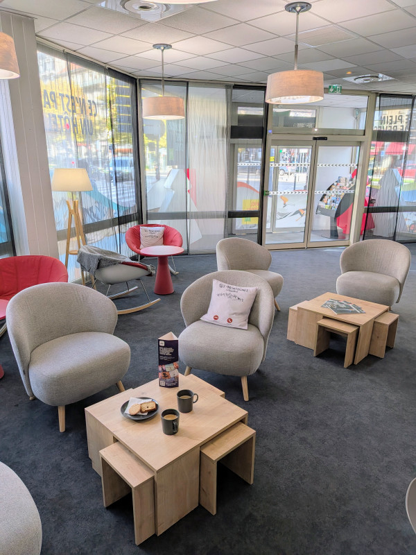 Hall - © Ibis Styles Grenoble Centre Gare Hall
