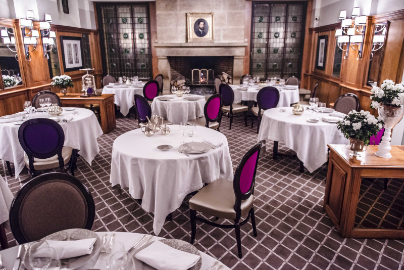 Hôtel-Restaurant Chavant_salle restauration
