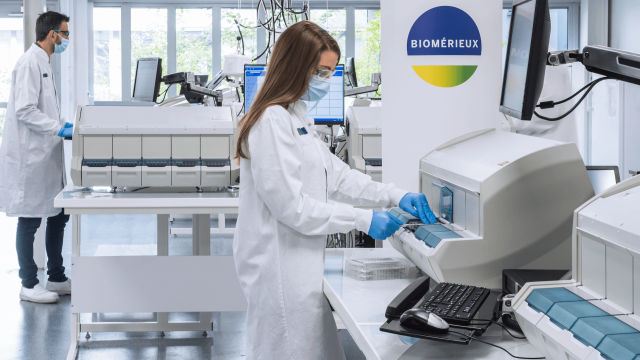 L'entreprise bioMérieux, centre de biologie moléculaire_Grenoble