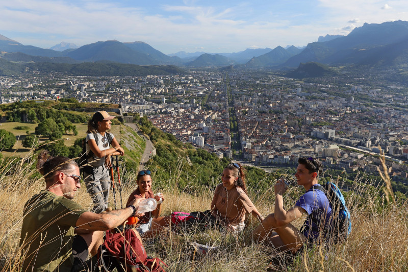 Bastille Apéro_Grenoble - © Urope Bastille Apéro_Grenoble
